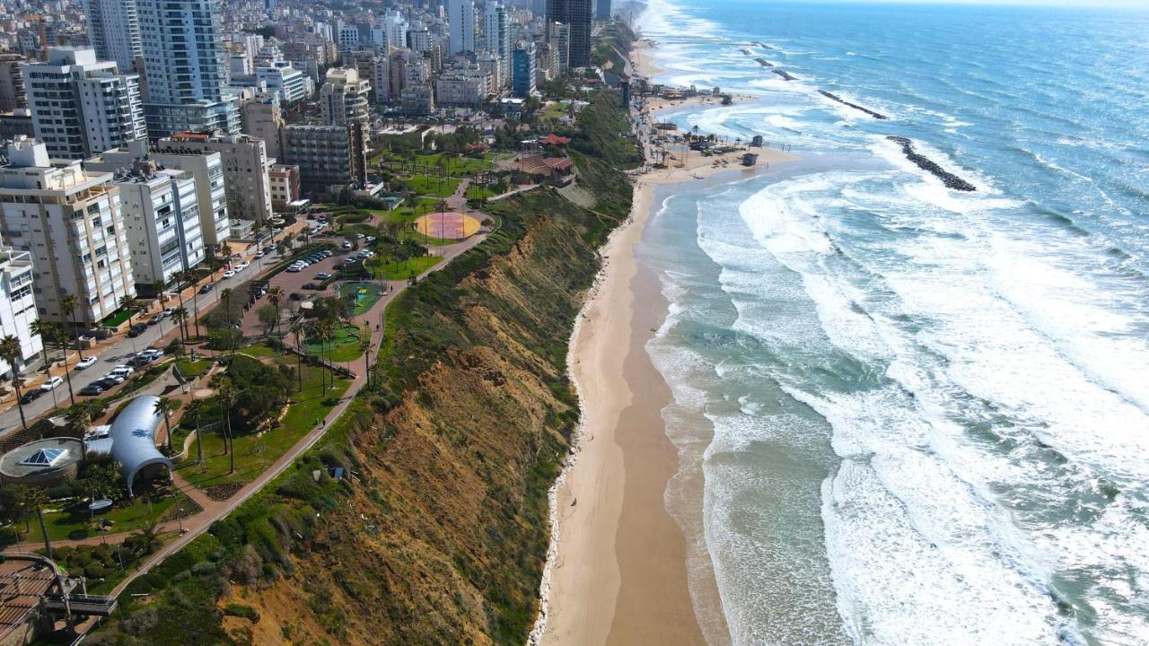 King David Apartment Netanya Bagian luar foto